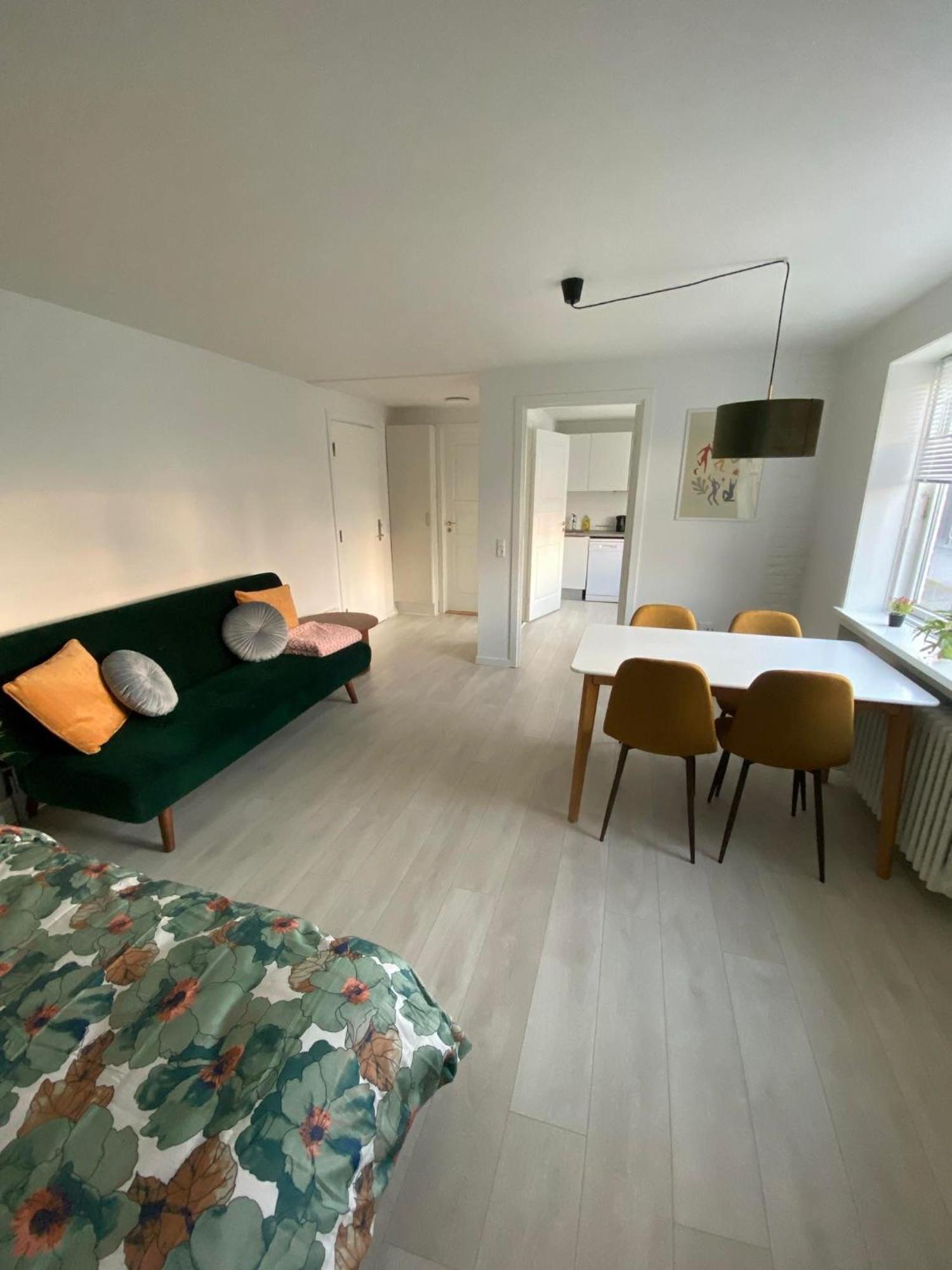 5 Minute Walk To Lego House - 50M2 Cozy Apartment- D Unit Биллунн Экстерьер фото
